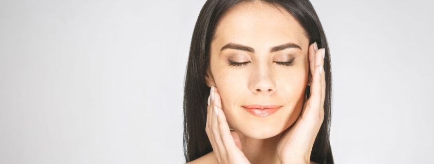 Ultrasuoni microfocalizzati per ridefinire l’ovale del viso